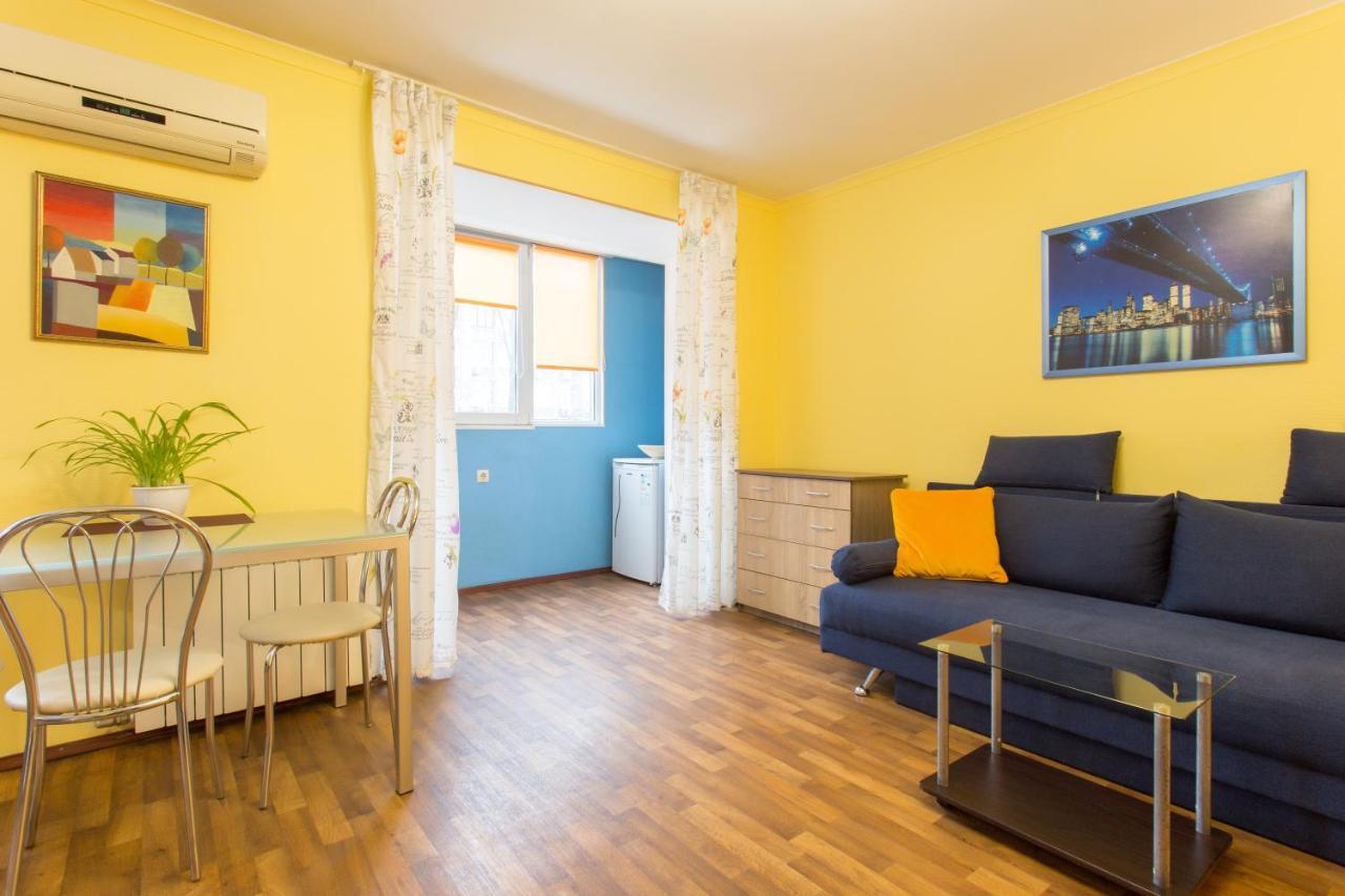 Nauky avenue Leilighet Kharkiv Eksteriør bilde